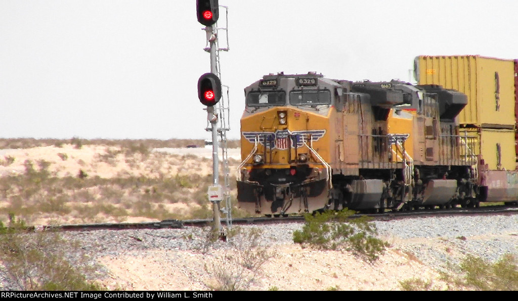 EB Manifest Frt @ Erie NV W-Pshrs -75